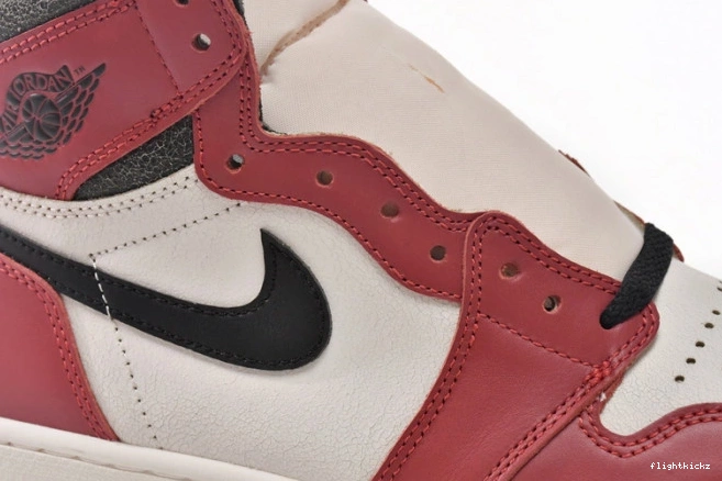 Jordan Chicago High 1 Retro DZ5485-612 Lost Found OG and 1116